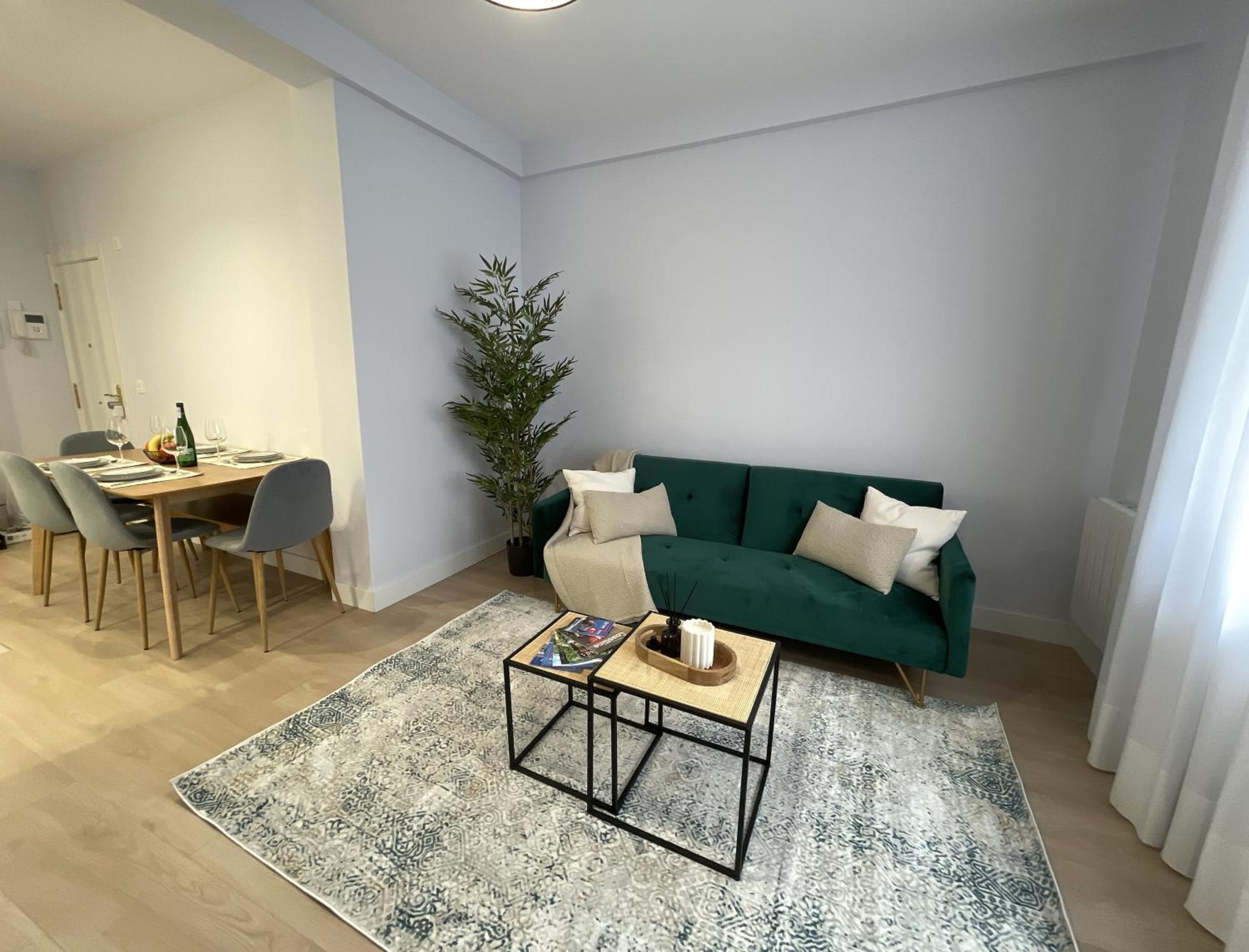 Byandreea Apartaments Etxebi غيرنيكا إي لونو المظهر الخارجي الصورة